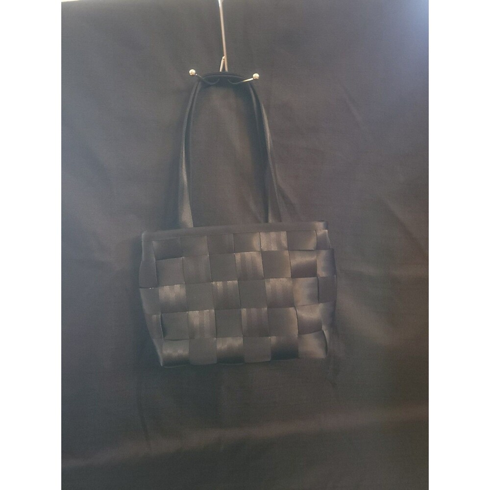 HARVEYS ORIGINAL SEATBELT SHOULDER BAG HANDBAG PURSE TOTE Black 11.5" X 9.5" X 4